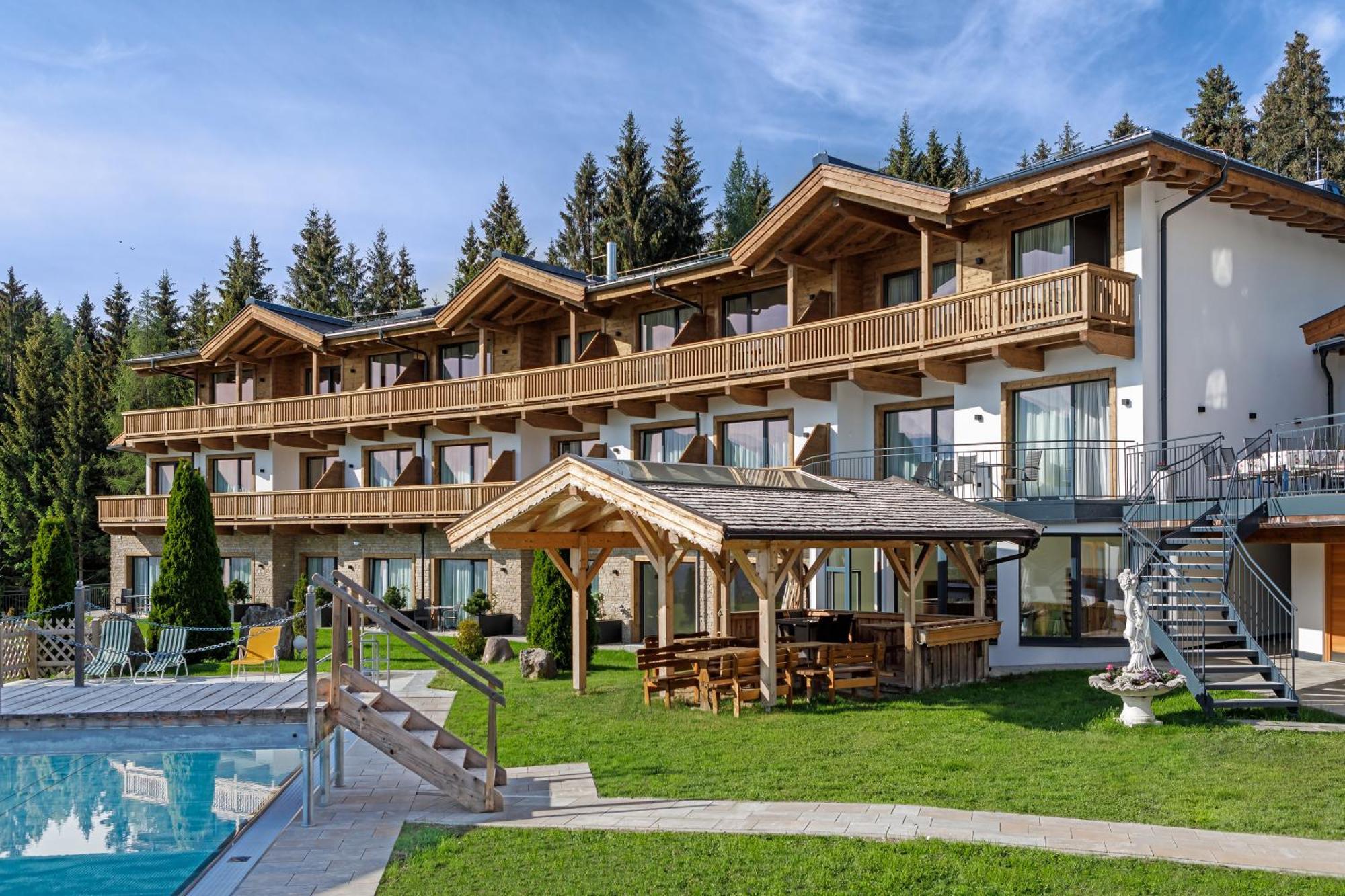 Leamwirt Hotel Хопфгартен им Бриксентал Екстериор снимка